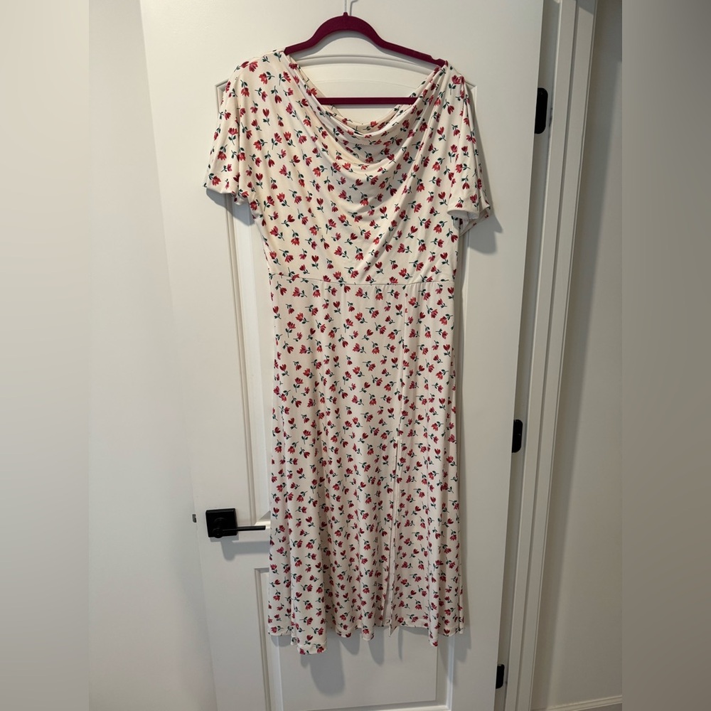 Alexia Admor Cream and Red Floral Midi Dress